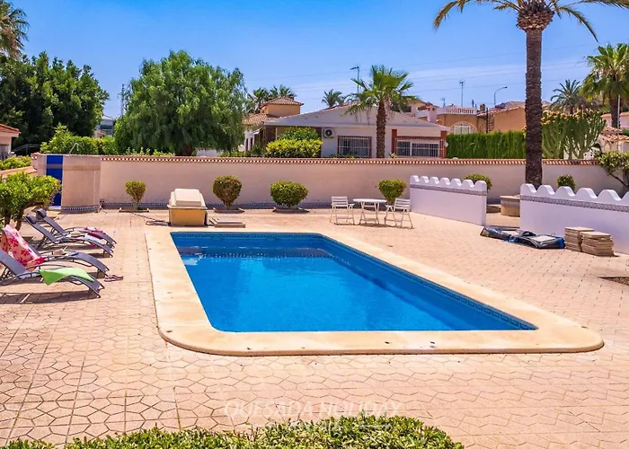 Costa Azul Quesada Center Private Pool 빌라