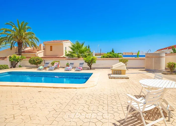 Costa Azul Quesada Center Private Pool 빌라